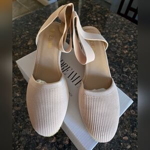 New In Box Dream Pairs "Amanda-1" Women's Pink Knit Espadrille Wedge Sandals